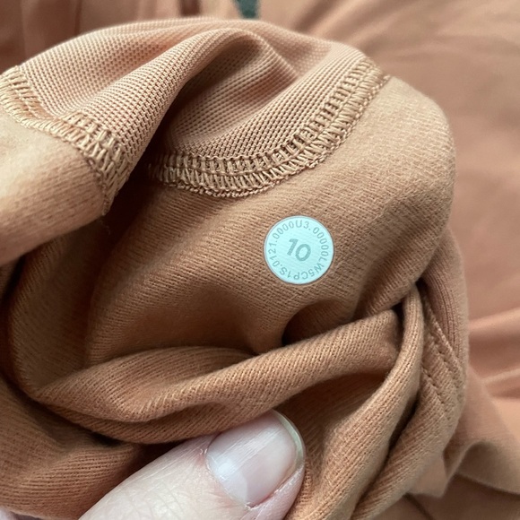 Lululemon Ready to Rulu Tangerine Pants - Picture 4 of 5